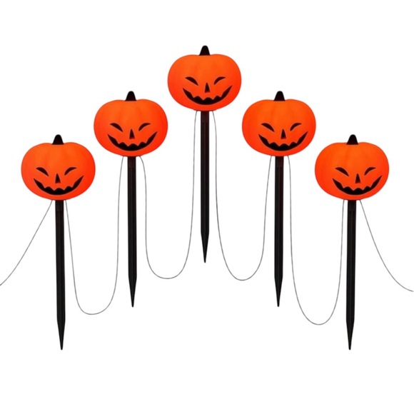 Hyde and EEK! Jack O’ Lantern Stake LED Lights - Picture 2 of 8